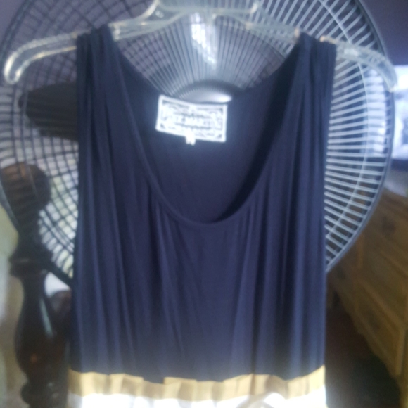 6 for $10 Dress - Picture 3 of 9